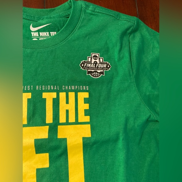 Oregon Final Four Shirt - Picture 2 of 3